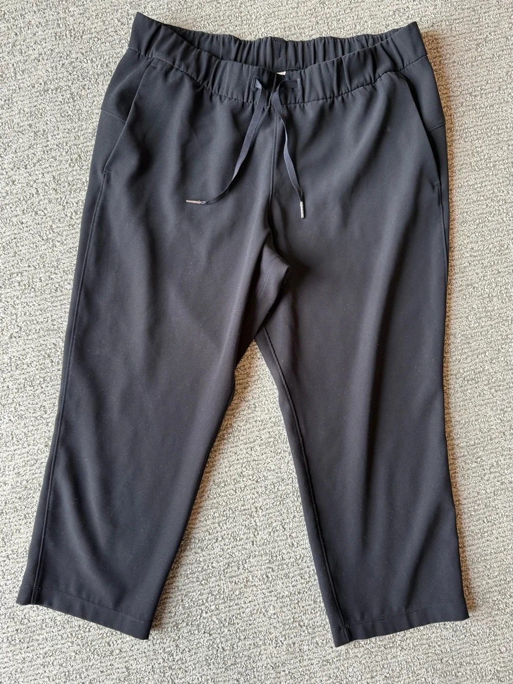 Lululemon Black Cropped Drawstring Wide Leg Casual Pants Size 12‎